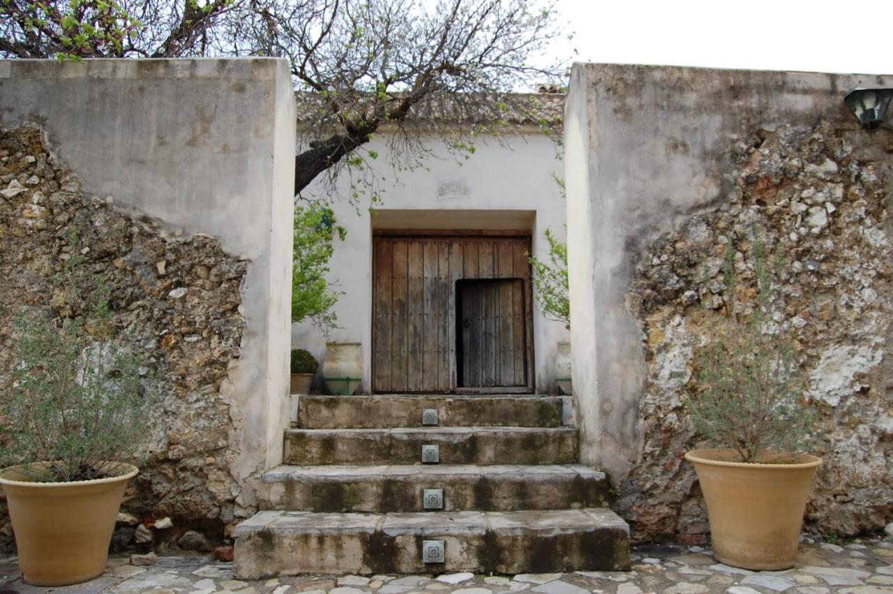 Casa Rural El Vihuelo Hotel El Bosque Exterior photo